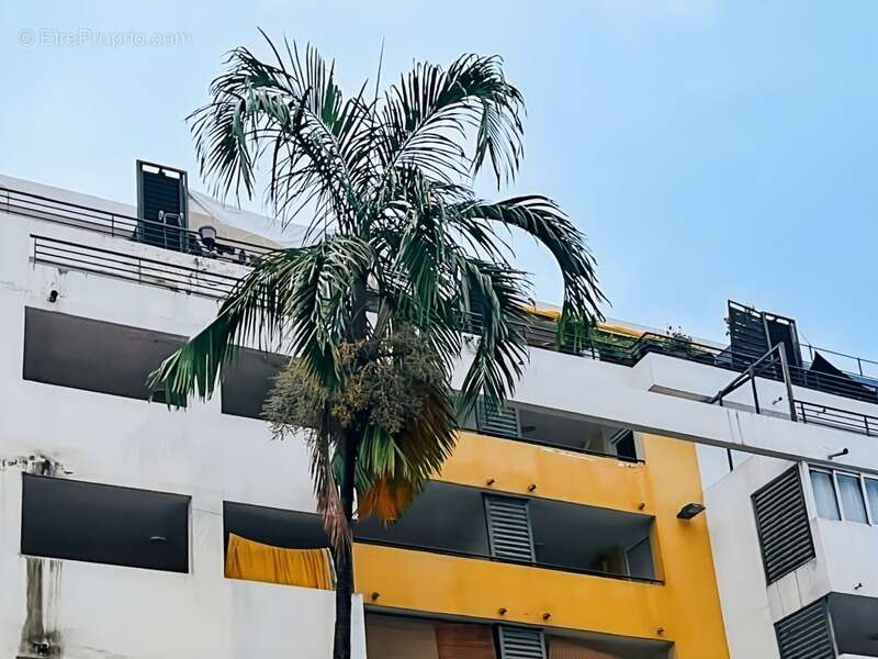 Appartement à SAINT-DENIS