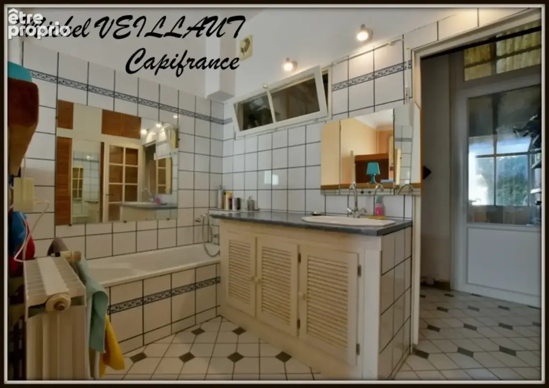 Maison à vendre 11 pièces MOULINS (03), 5 chambres, garage, 3 salles d'eau, terrain 237 m² - photo 6