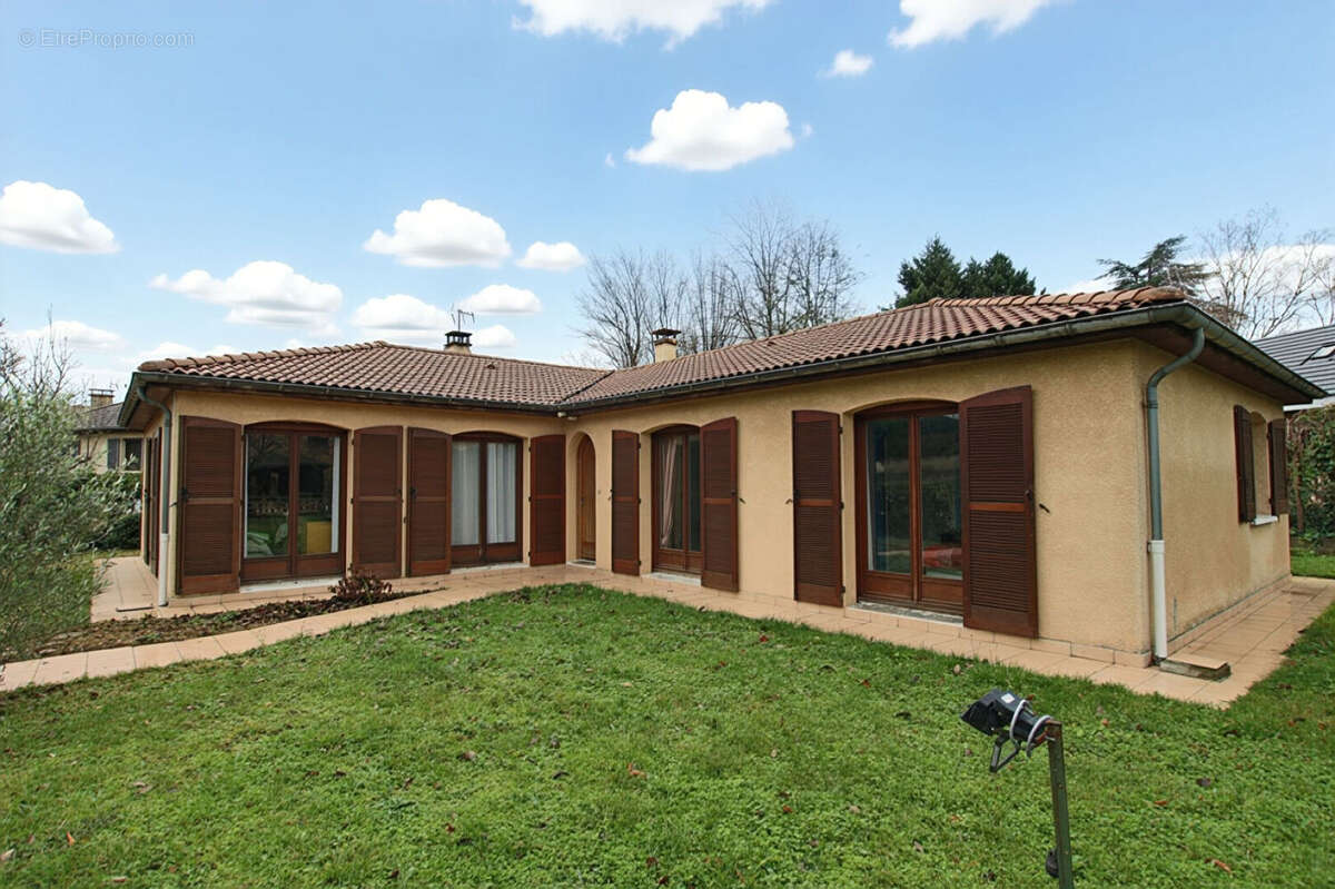 Maison à MIONS