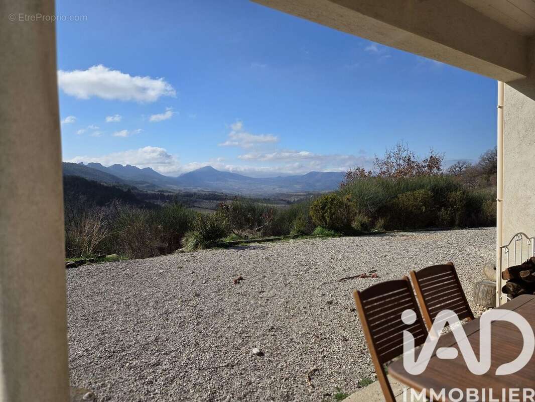 Maison 96 m² à Saint-Sauveur-Gouvernet  - photo 9