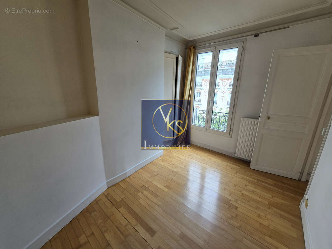 Appartement à PARIS-20E