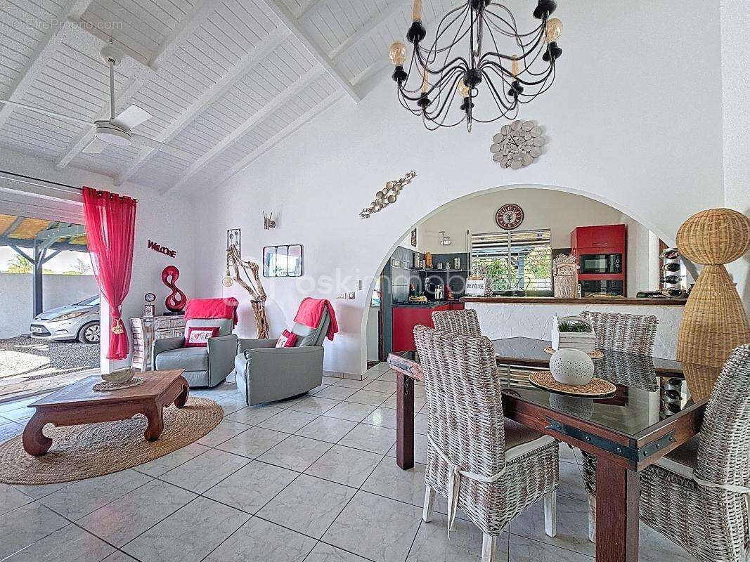 Maison à SAINT-FRANCOIS