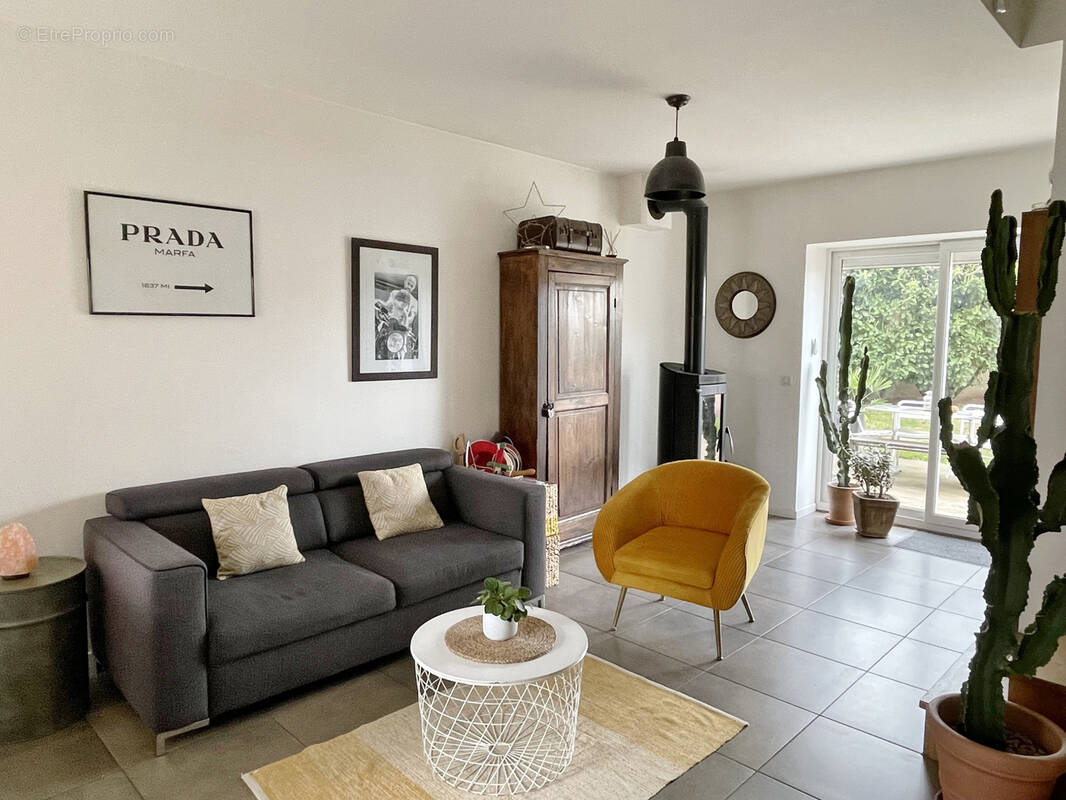 Appartement à CRAPONNE