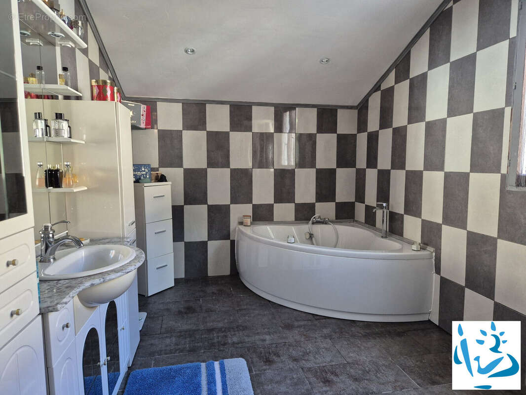 Maison à MORTAGNE-AU-PERCHE