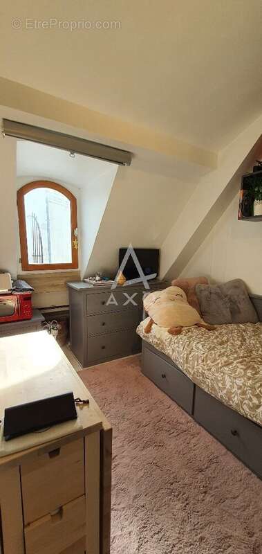 Appartement à PARIS-7E