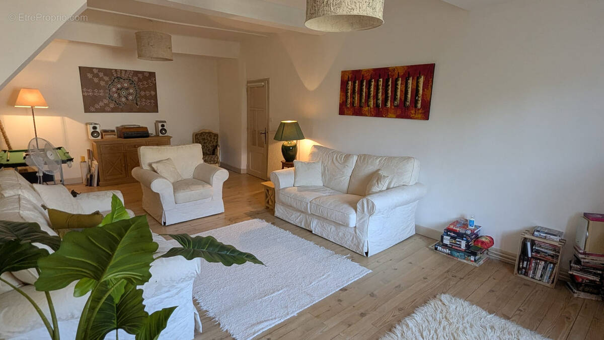 Appartement à MIREPOIX