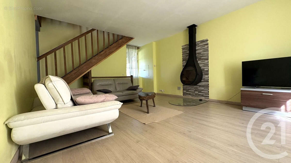 Maison à MOISSANNES