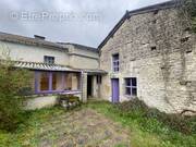 Maison à ROCHES-BETTAINCOURT