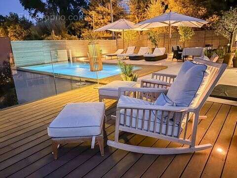 Maison à THEOULE-SUR-MER