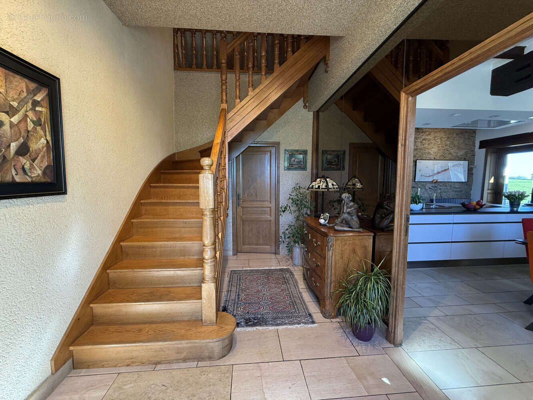 Maison 200 m² à Marly-Sur-Arroux  - photo 9