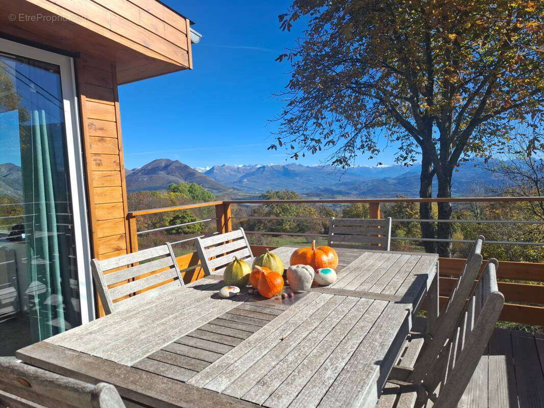 Propriété  aux multiples possibilités dans les Hautes Alpes (05), au prix de 4 studios 1 pièce à Paris ! - photo 3