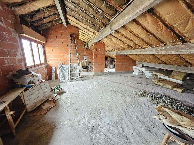 Maison à MONTBRISON