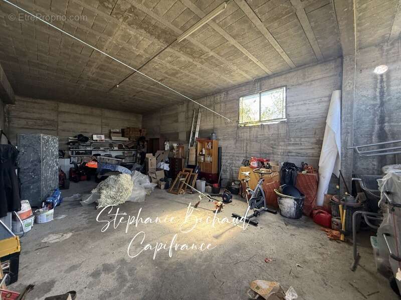 Propriete à vendre 9 pièces JARJAYES (05) dépendances zone touristique 1,8 hectare - photo 20