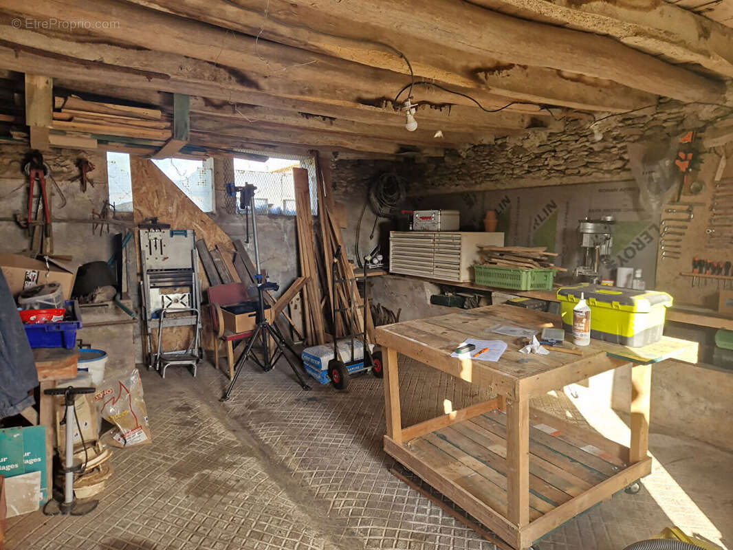 Maison à SAINT-ETIENNE-DE-MER-MORTE