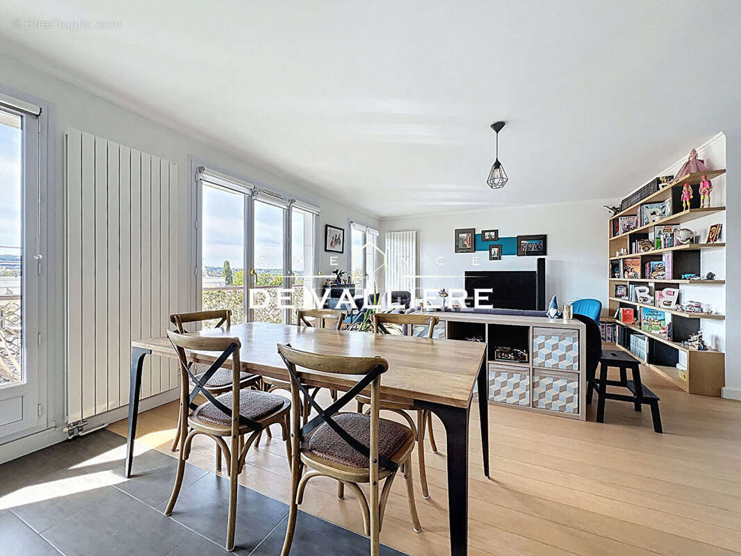 Appartement à RUEIL-MALMAISON