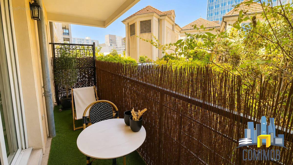 Appartement 2 pièces 42 m² · à Courbevoie · 42 m² · 348 400 €