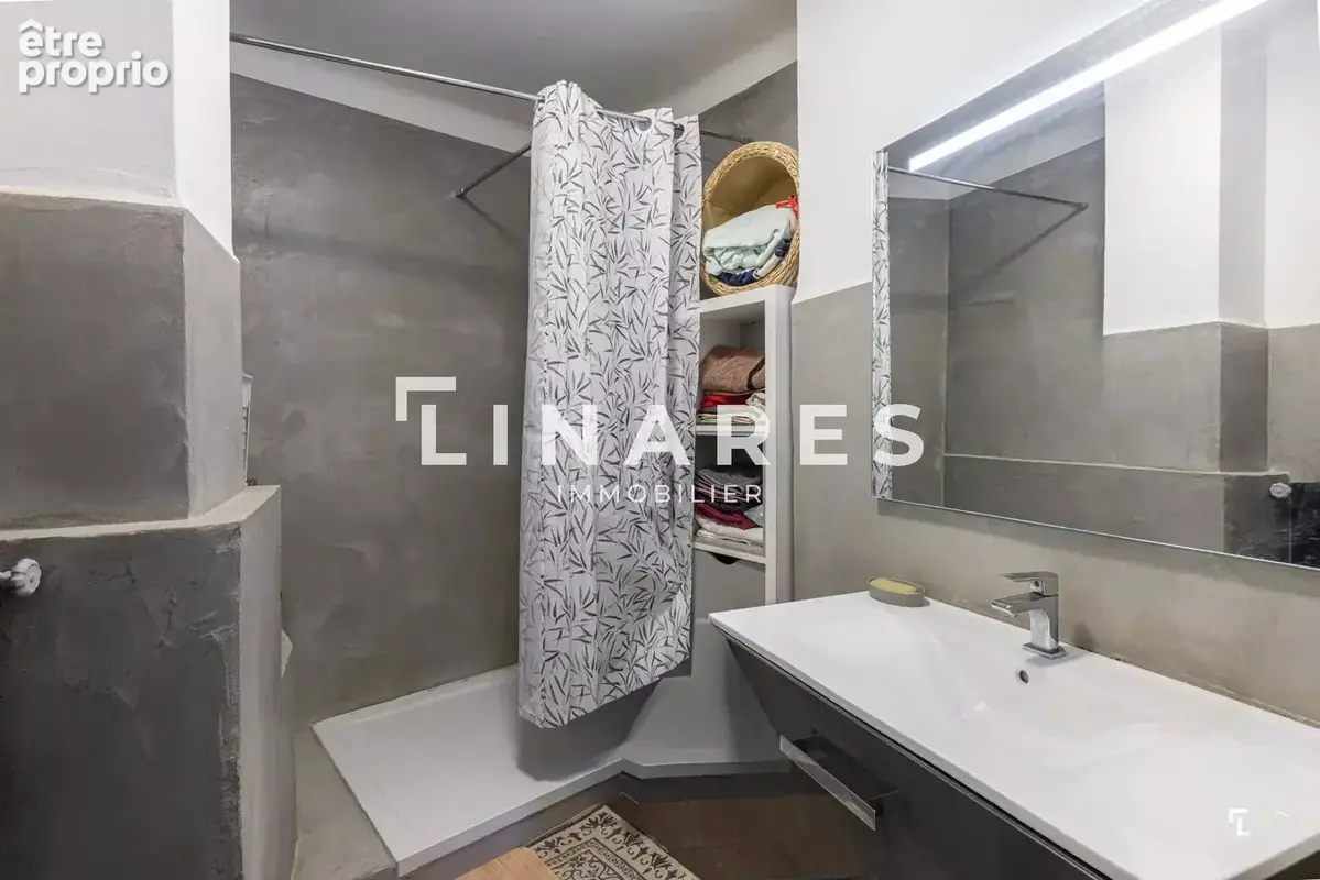 LEON - Appartement T2 de 62m² - Balcons - Cave - 13003 SAINT LAZARE - photo 6