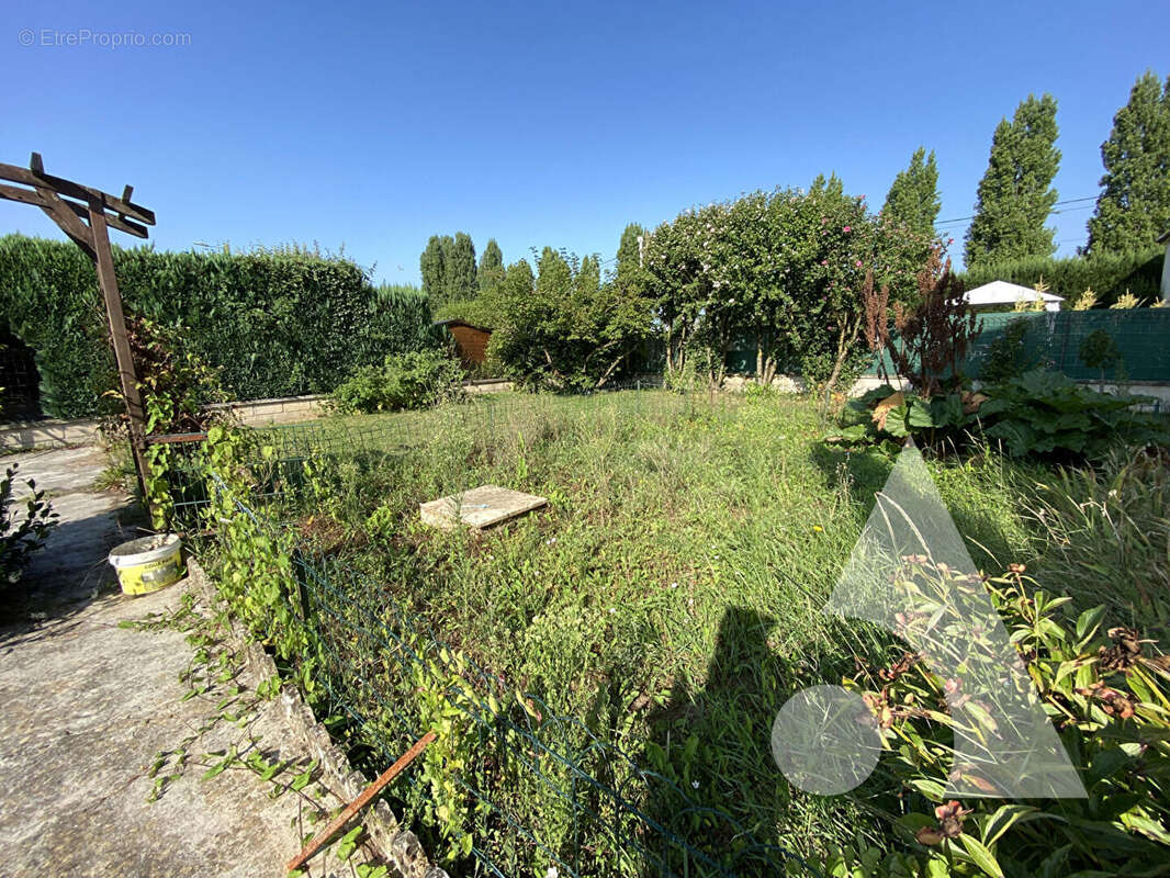 Maison à CREPY-EN-VALOIS