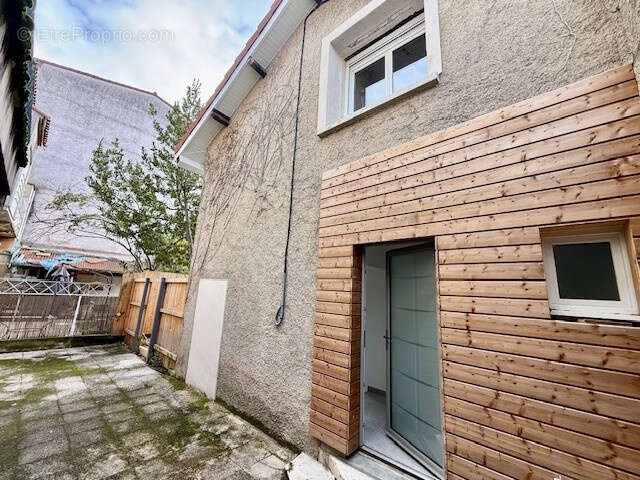 Appartement à ROMANS-SUR-ISERE