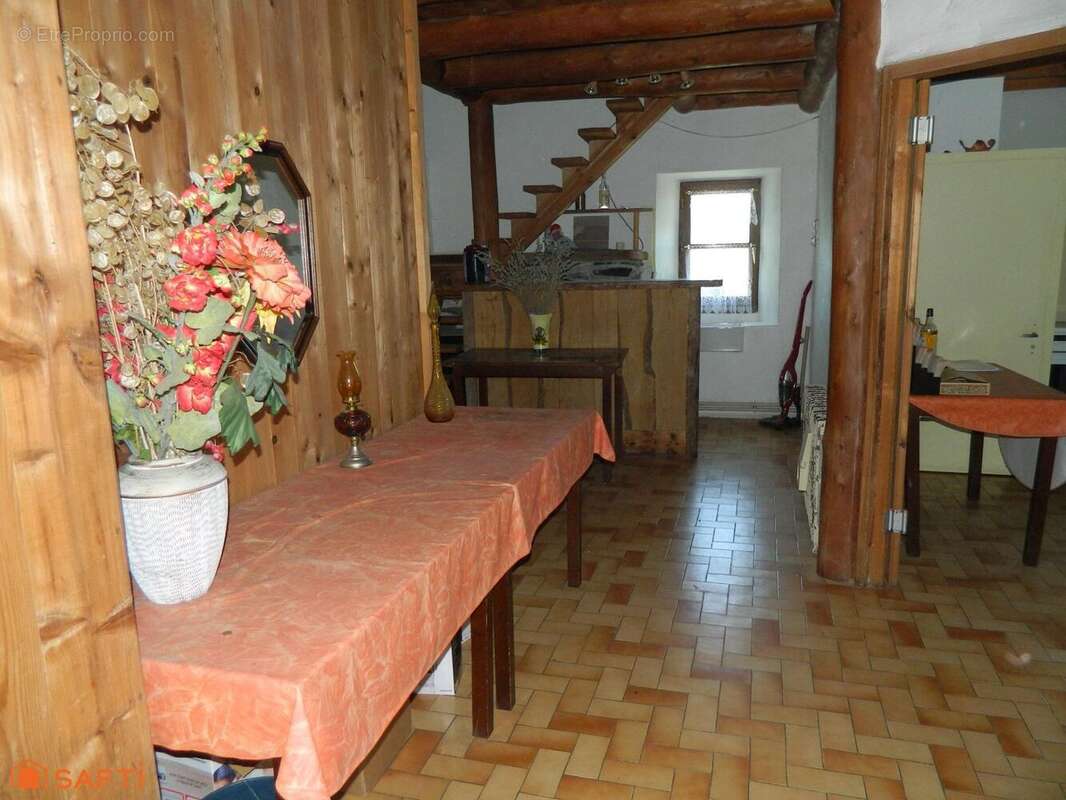 Maison 172 m² à Freycenet-La-Cuche  - photo 4