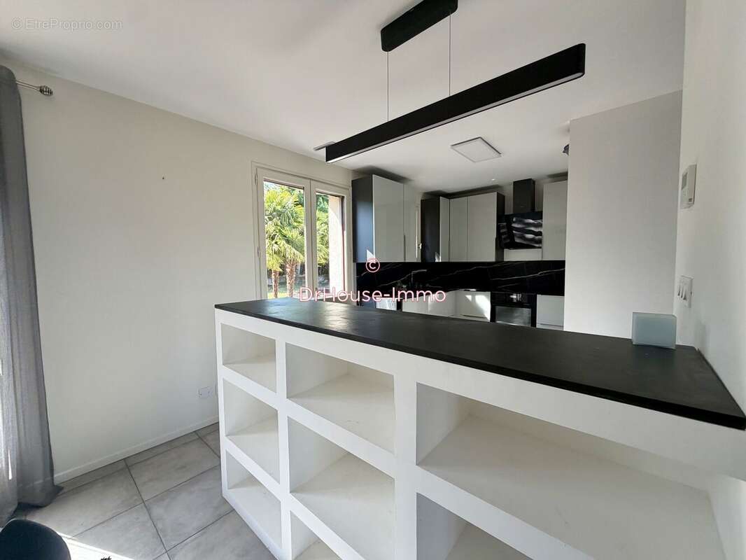 Maison 120 m² à Brive-La-Gaillarde  - photo 21