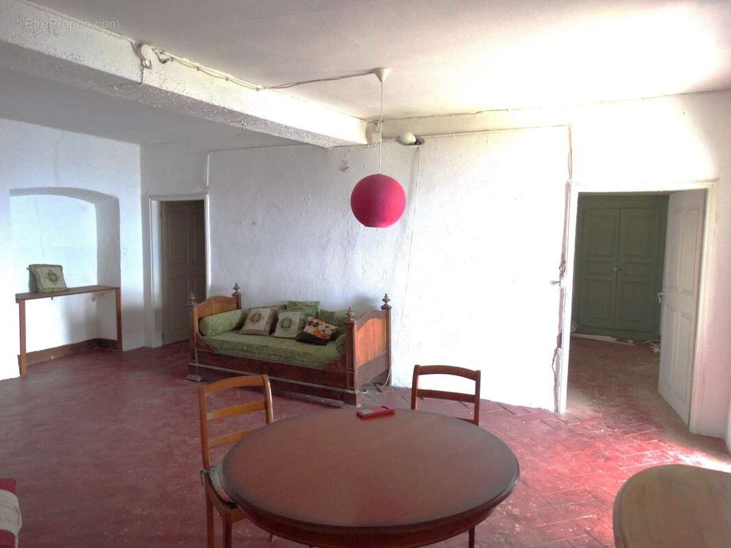 Séjour du 3éme étage - Maison à CANARI