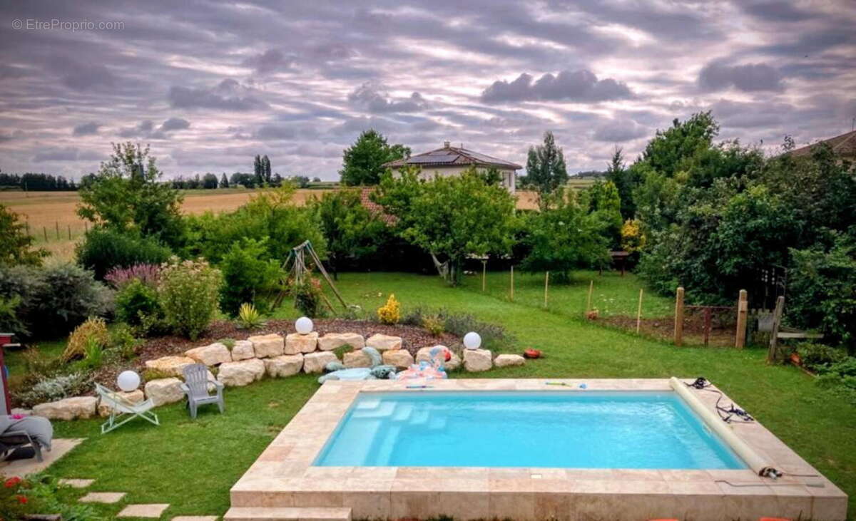 Photo 3 - Maison à FAREINS
