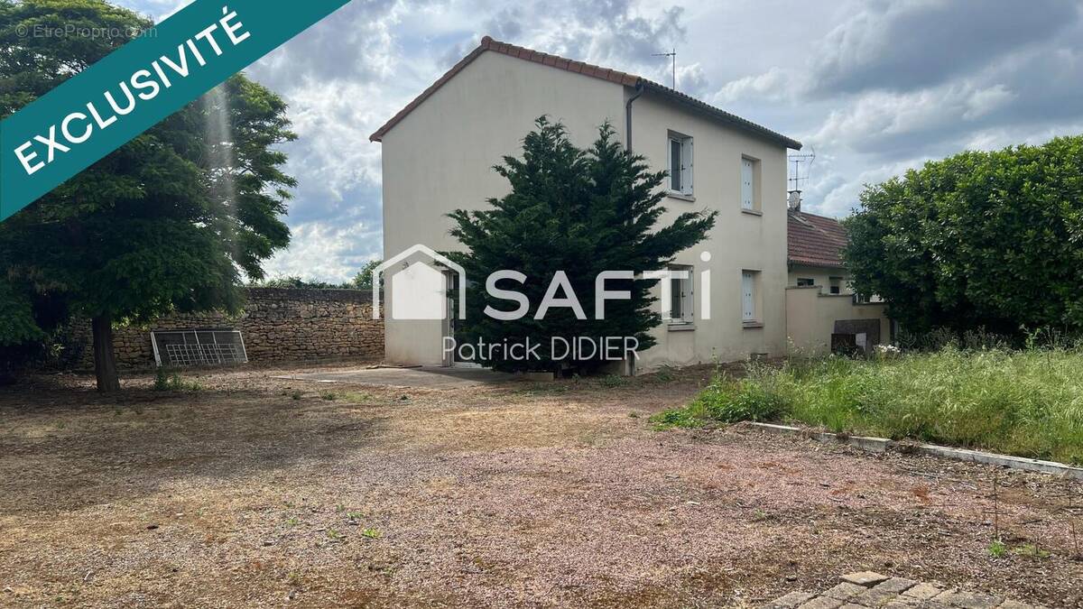 Photo 1 - Maison à LOUZY
