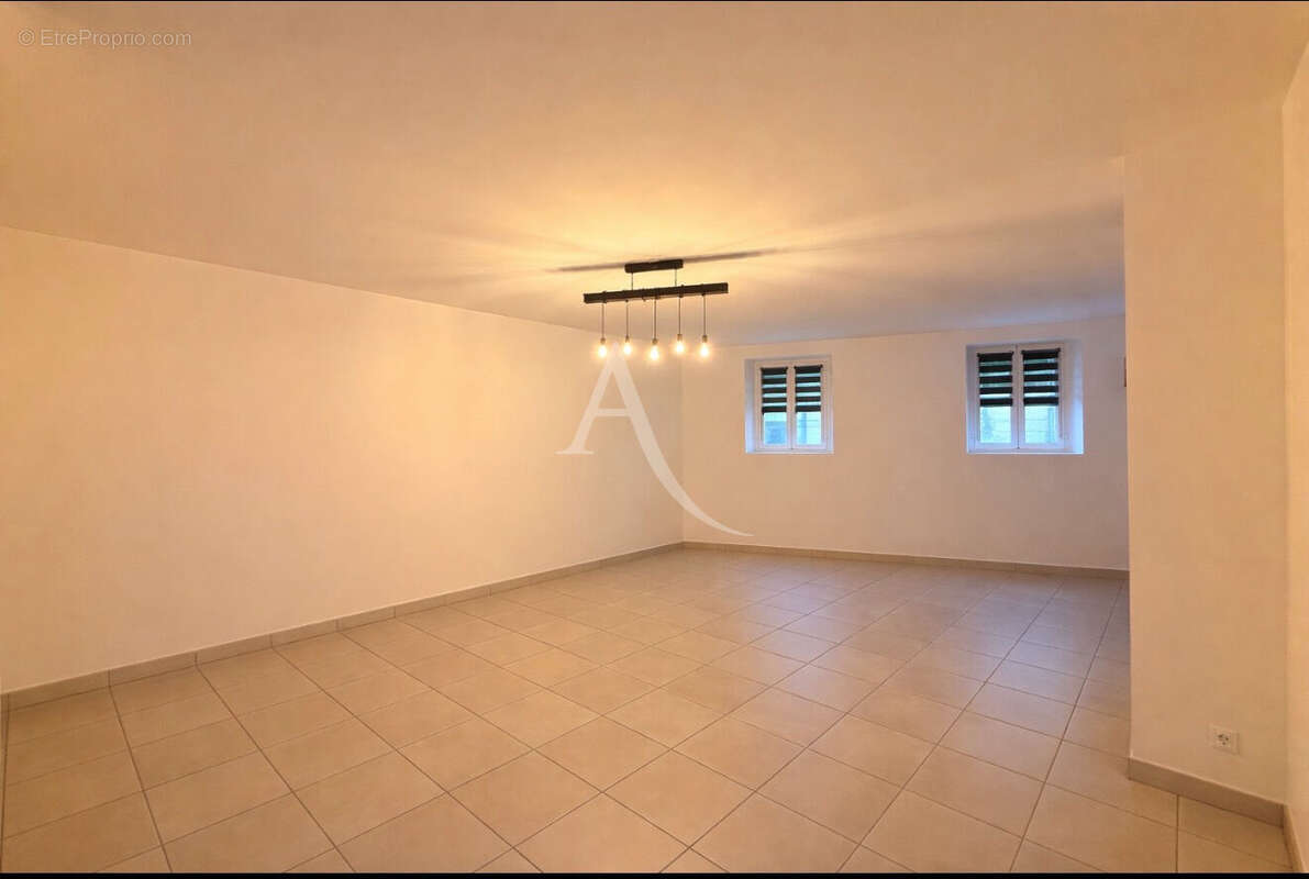 Appartement à MILLAS