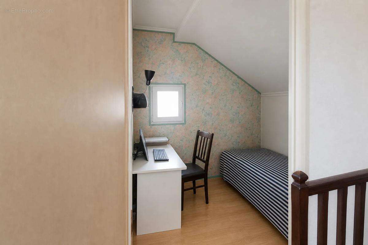 Maison à CARRIERES-SUR-SEINE