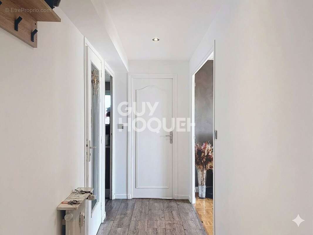 Appartement à OULLINS