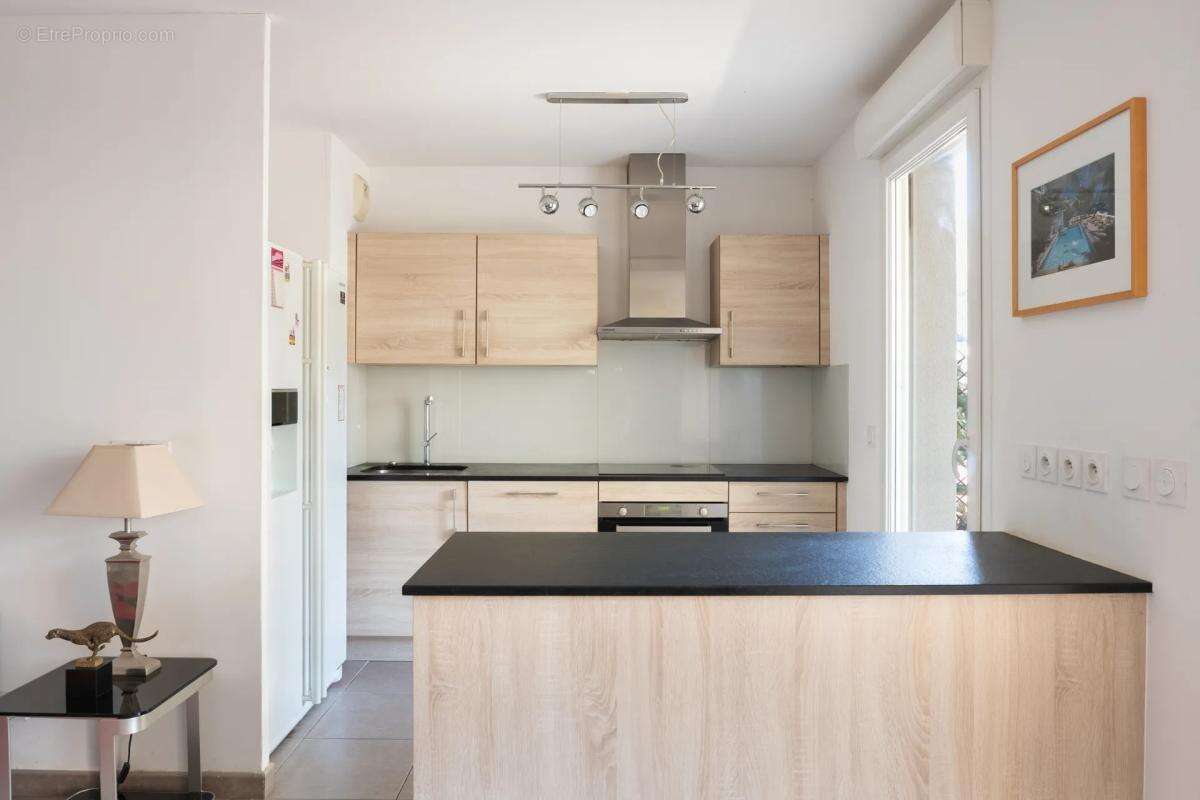 Appartement à MARSEILLE-9E