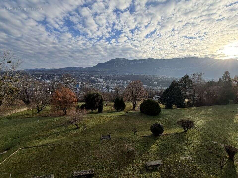 Appartement à TRESSERVE
