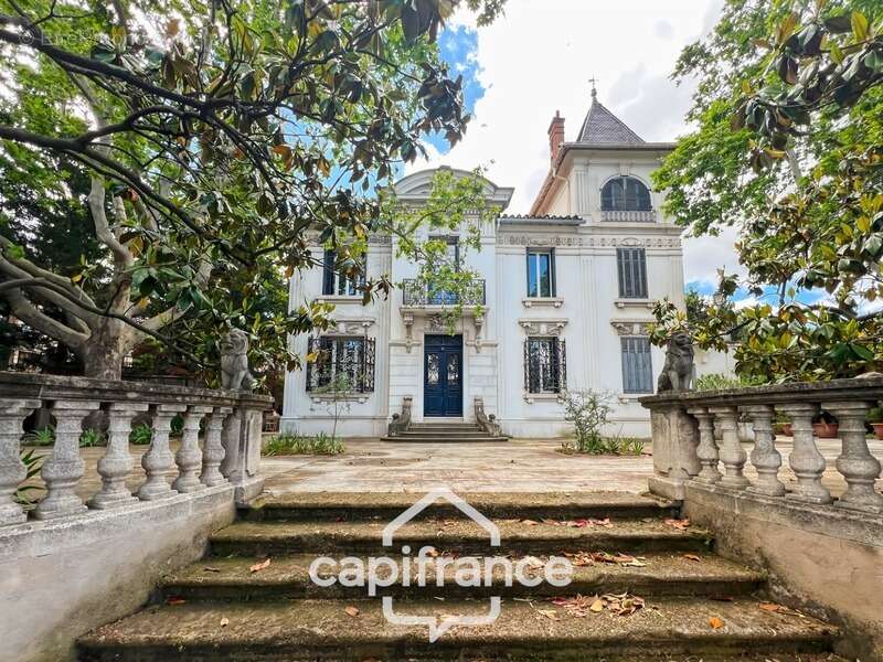 Maison à MARSEILLE-11E