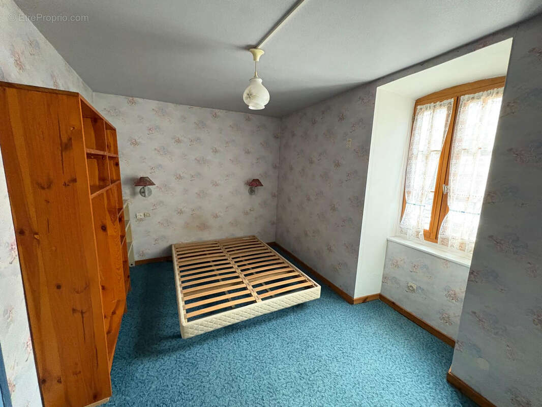 Maison à SAINT-AMANS-SOULT