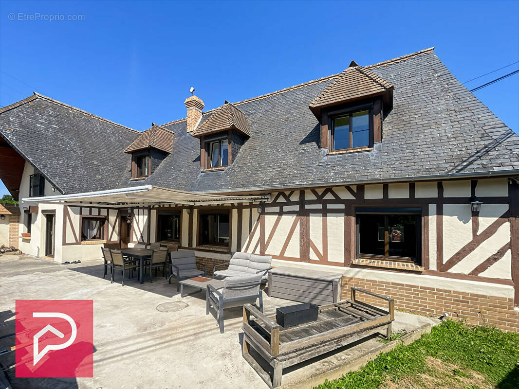 Maison à BERNAY