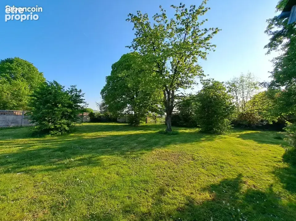 Terrain 1 000 m² à vendre à Camphin-En-Carembault (59133) - photo 2