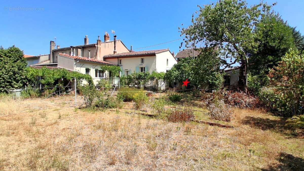 Mazamet - maison avec jardin et garage - photo 7
