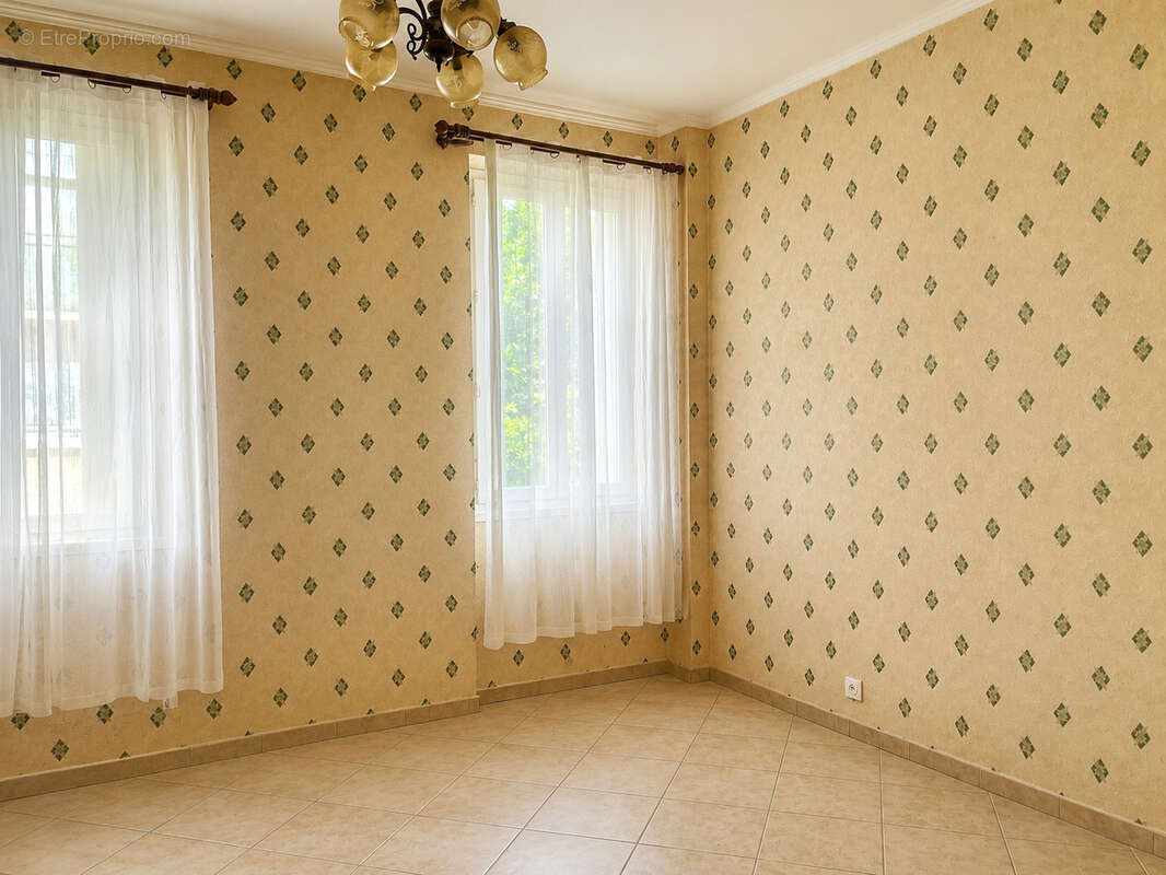 Maison de caractere de 170 m2 // preau et jardin - photo 10