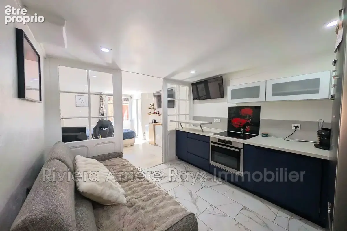 Appartement à PUGET-THENIERS