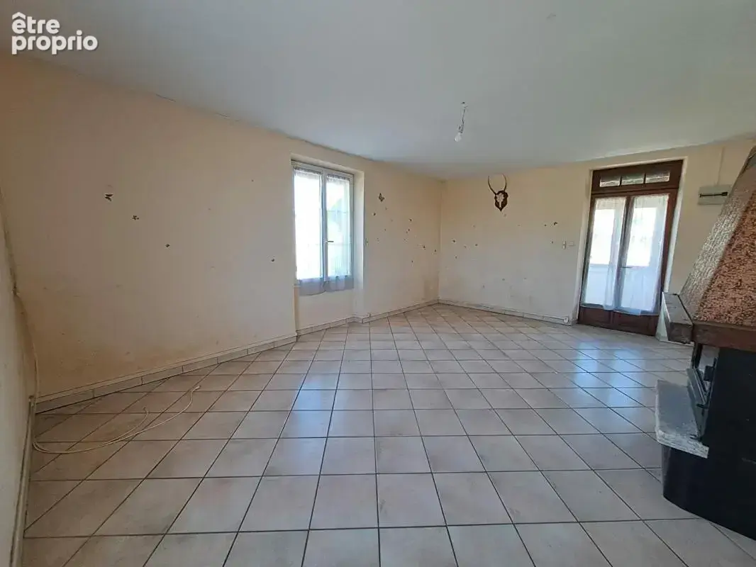 Maison  6 pièce(s) 130 m2 - photo 2