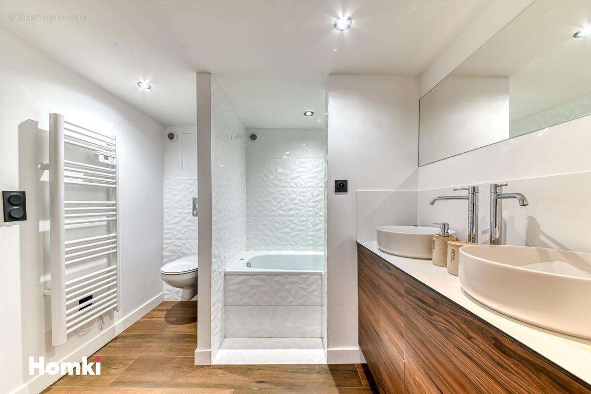 Appartement à LYON-1E