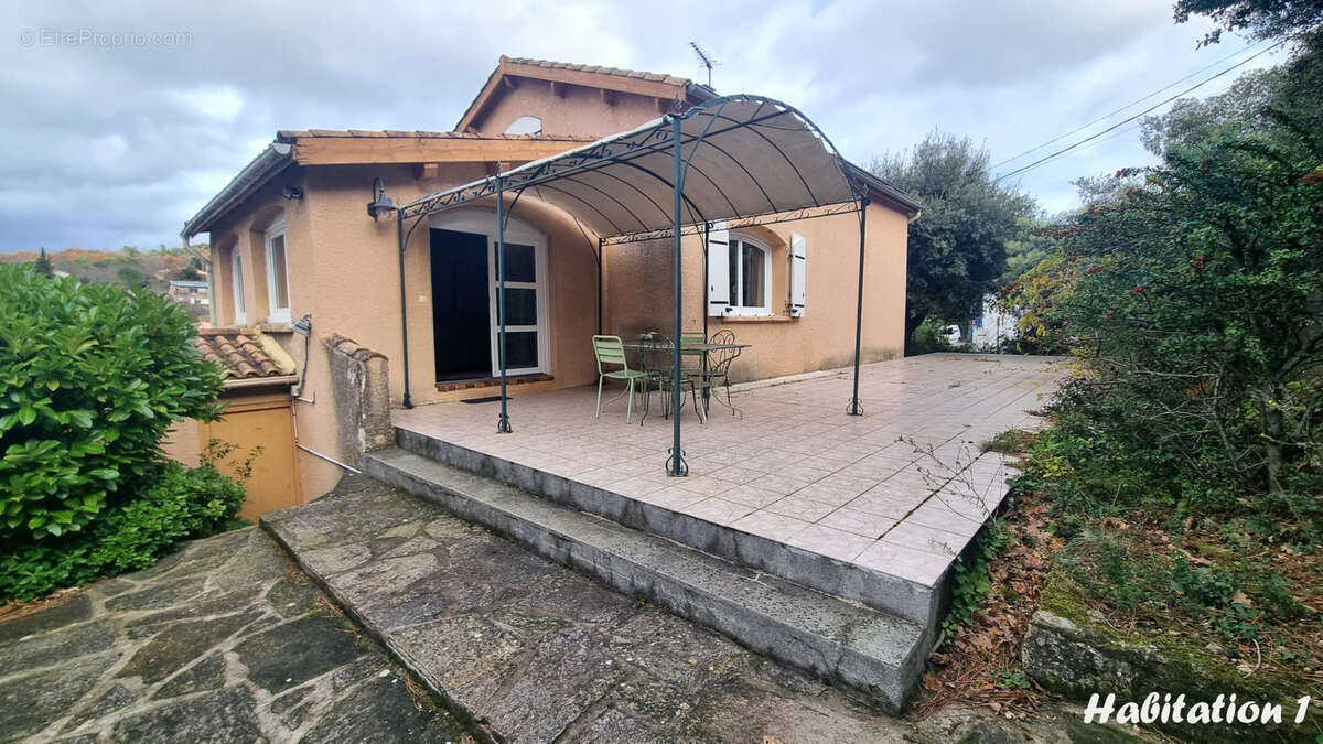 Maison à LAMALOU-LES-BAINS