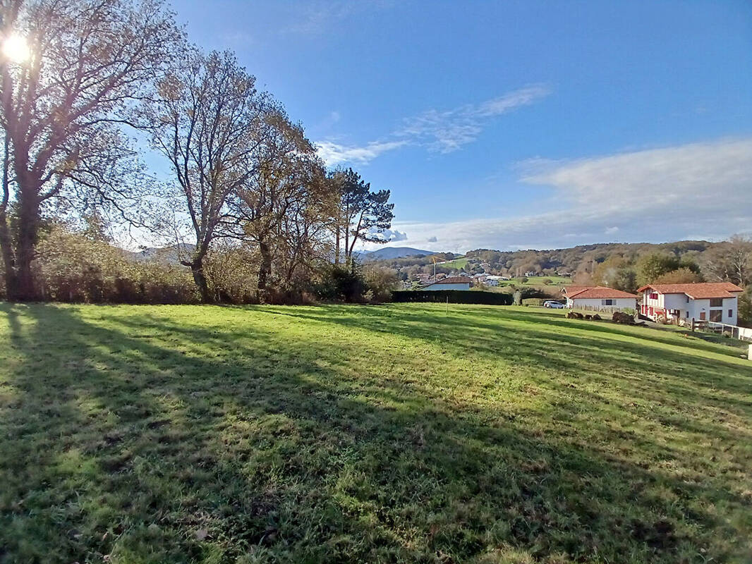 Terrain à ASCAIN
