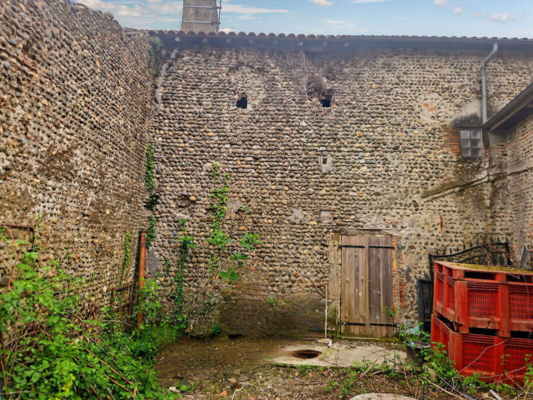 Maison à GRENADE-SUR-L'ADOUR