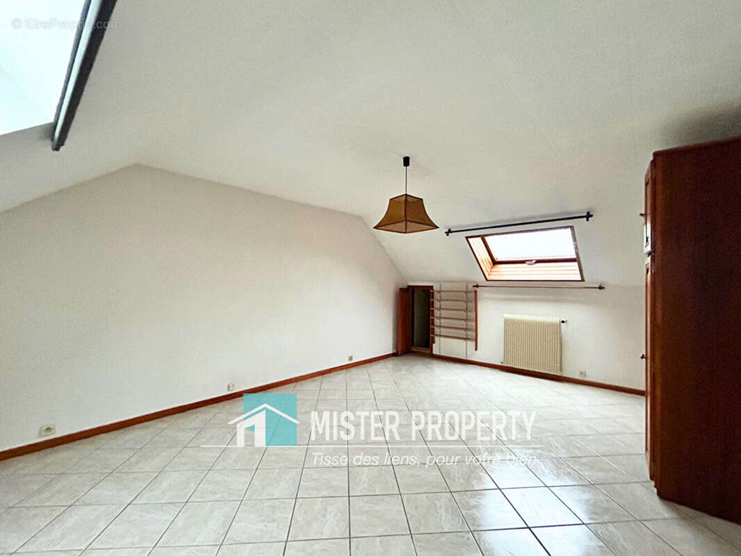 Maison à SARTROUVILLE