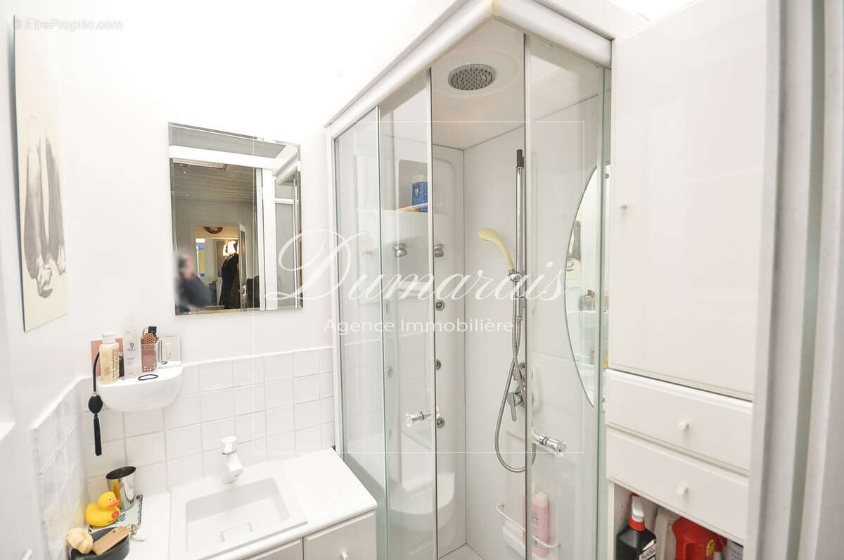 Appartement à PARIS-4E