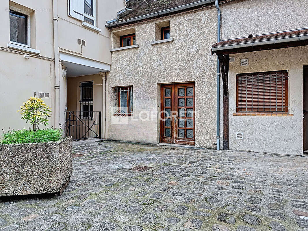 Appartement à BOISSY-SAINT-LEGER