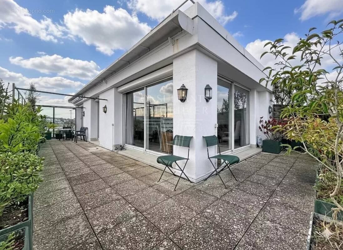 Appartement à BOULOGNE-BILLANCOURT