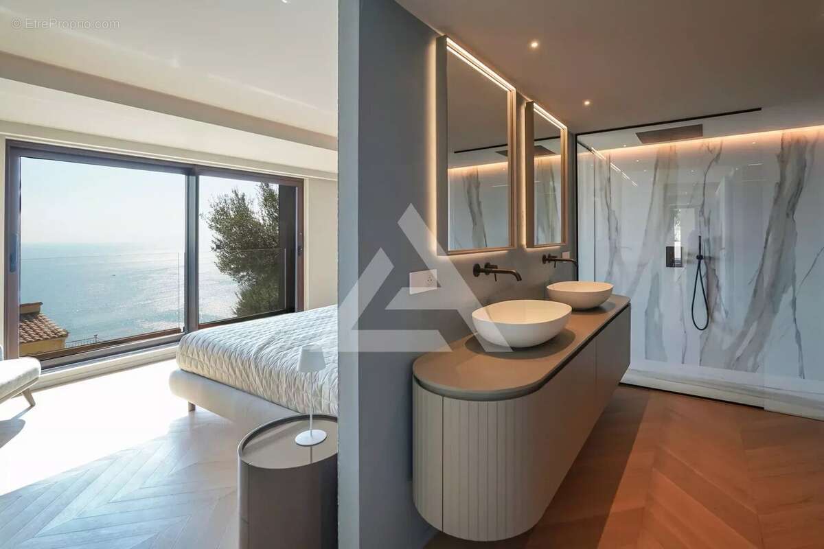 Maison à ROQUEBRUNE-CAP-MARTIN